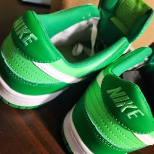 NikeAF1Sulfurs/Jordan1Mids/NikeSBchyrolphils/AdidasJeremyScotts/Jordan3AnimalIns